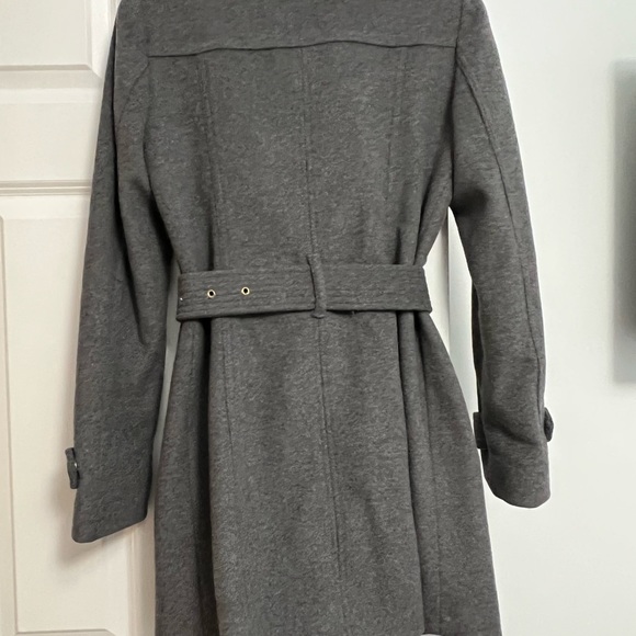 SOLD!! Brand new MICHAEL KORS womens XS Assymetrical Belted Coat - Picture 3 of 10